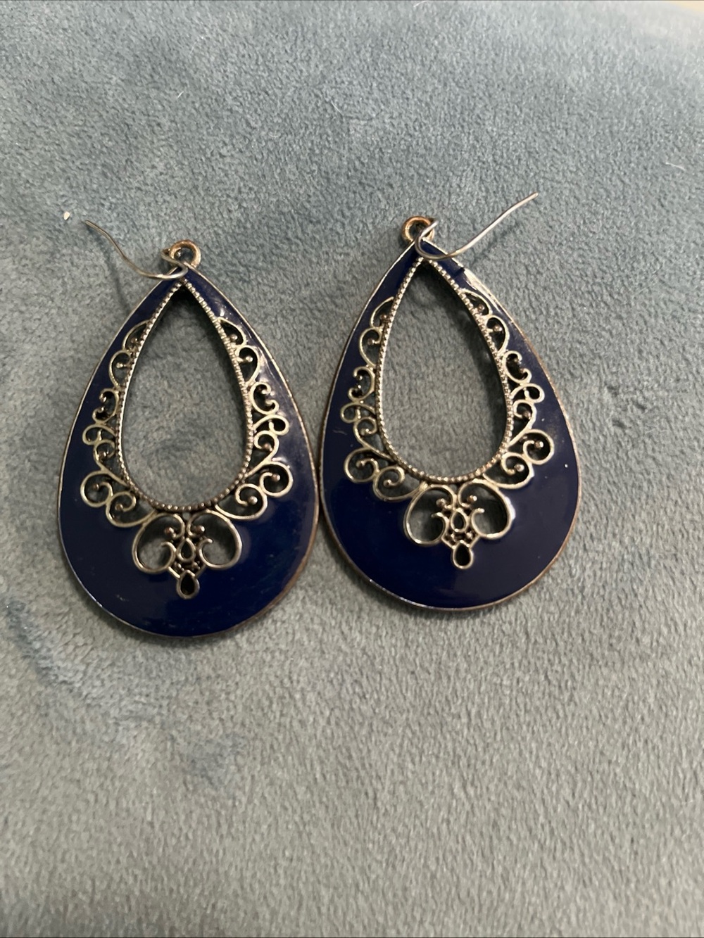 Premier Designs Navy Enameled Teardrop Filigree Earrings